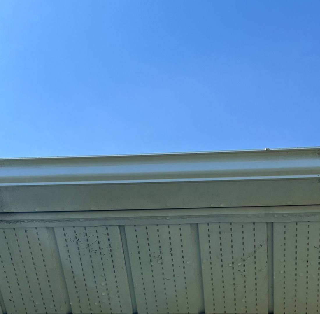 Bright white gutter after cleaning